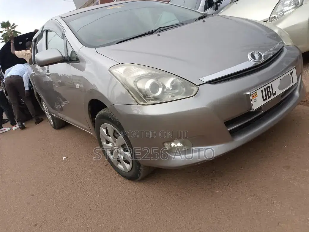 Toyota Wish 2006 Gray