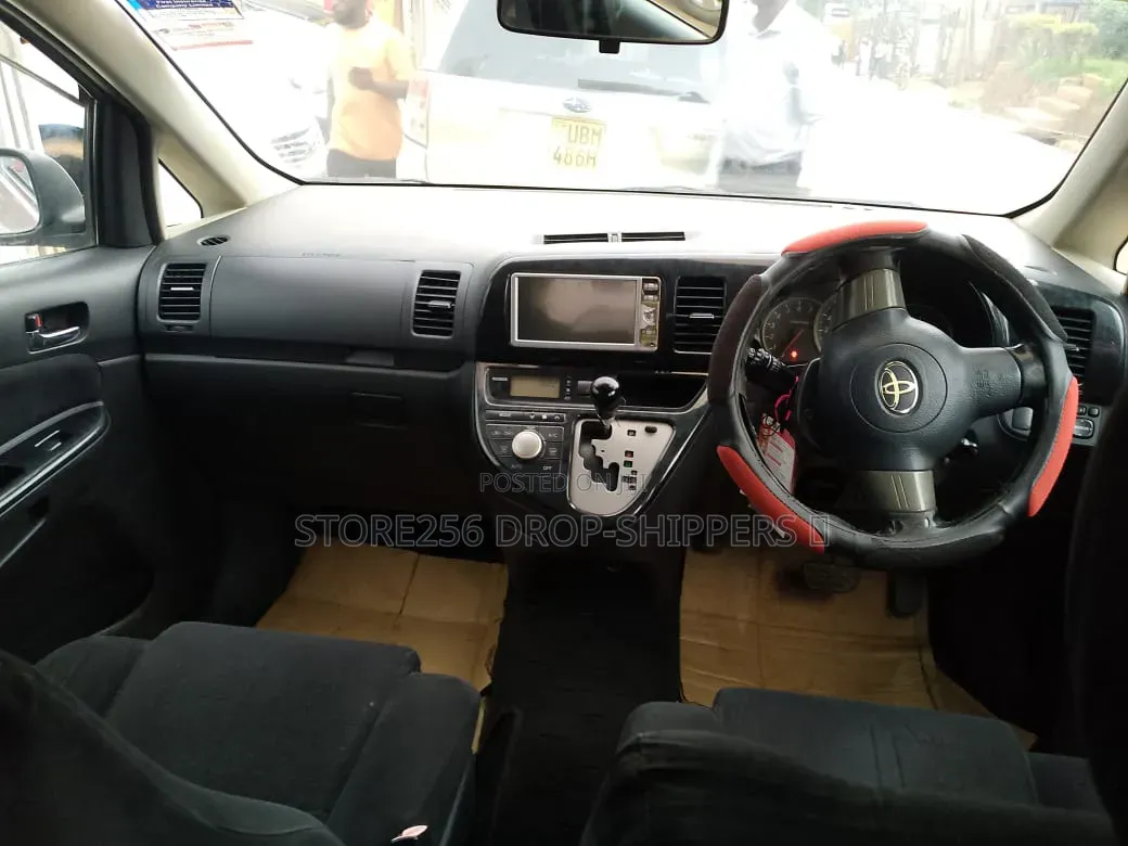 Toyota Wish 2006 Gray