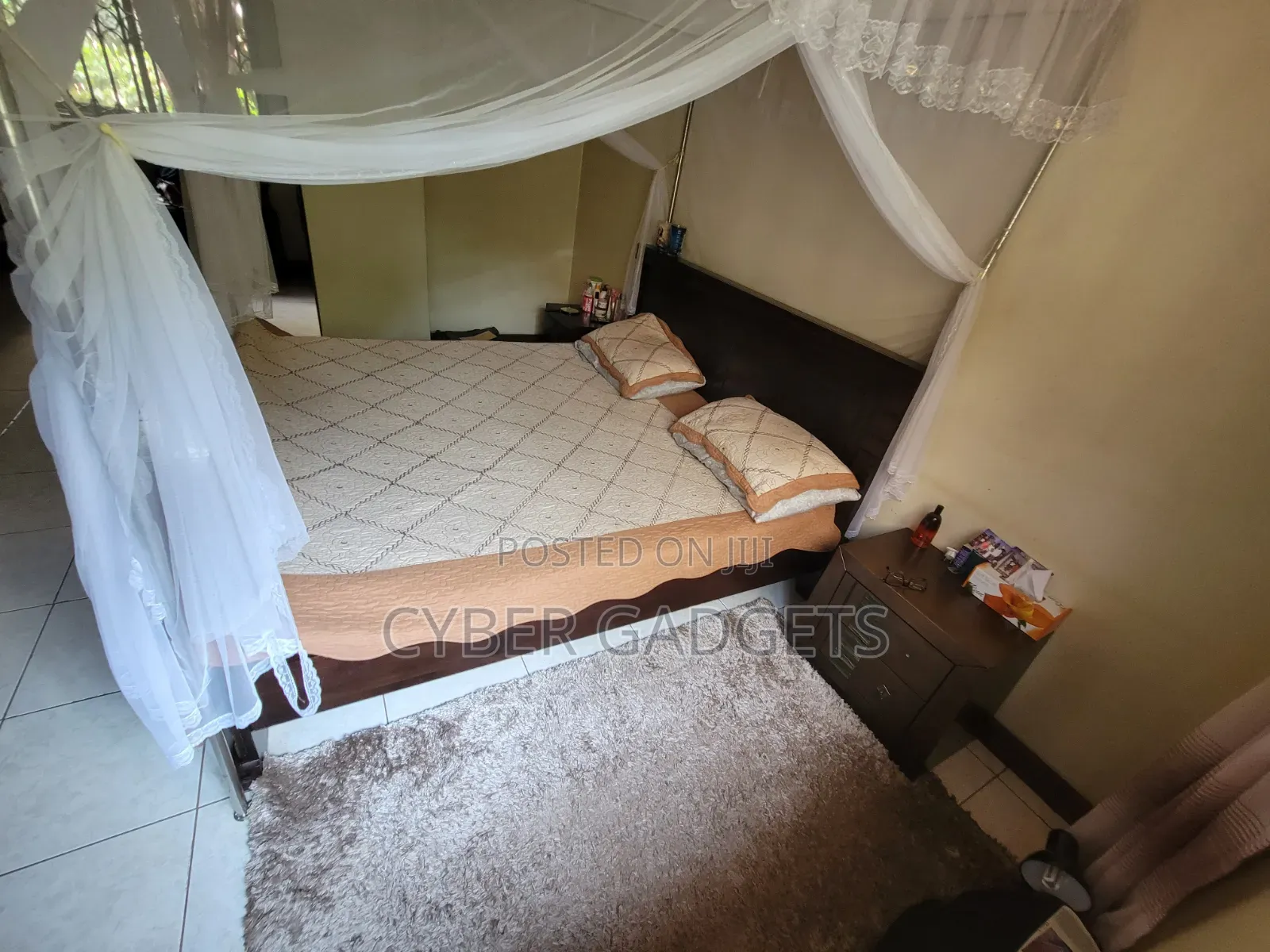 King Size Bed