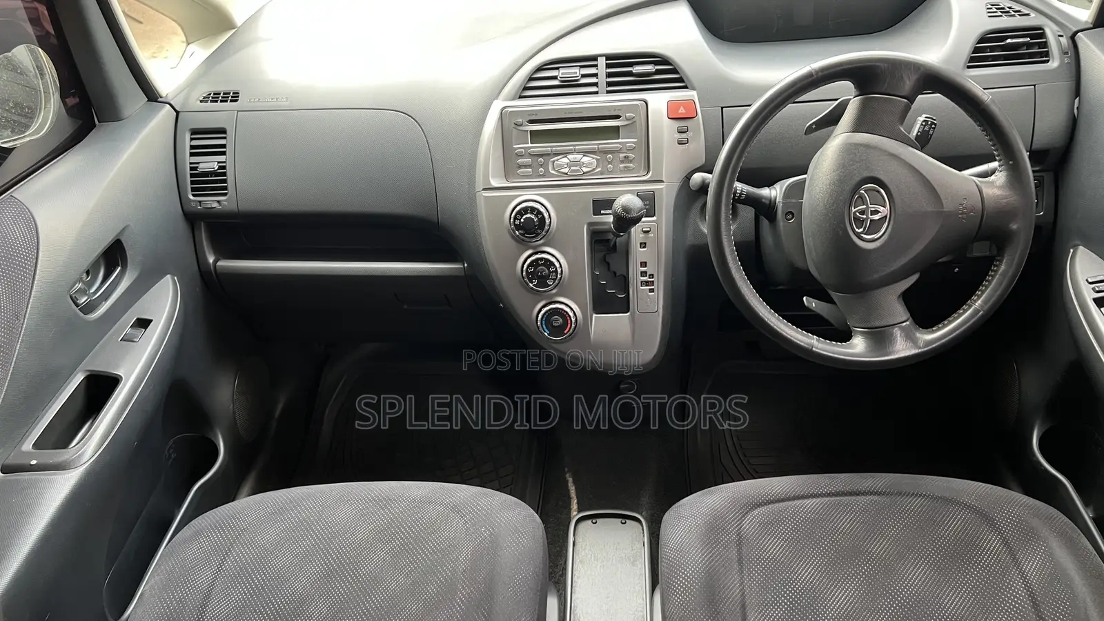Toyota Ractis 2008 Black