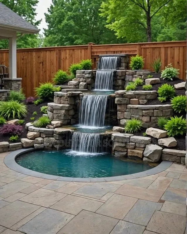 Swiming Pool Ideas for Your Compound