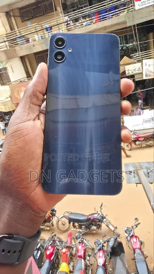 Samsung Galaxy A05 64 GB Blue