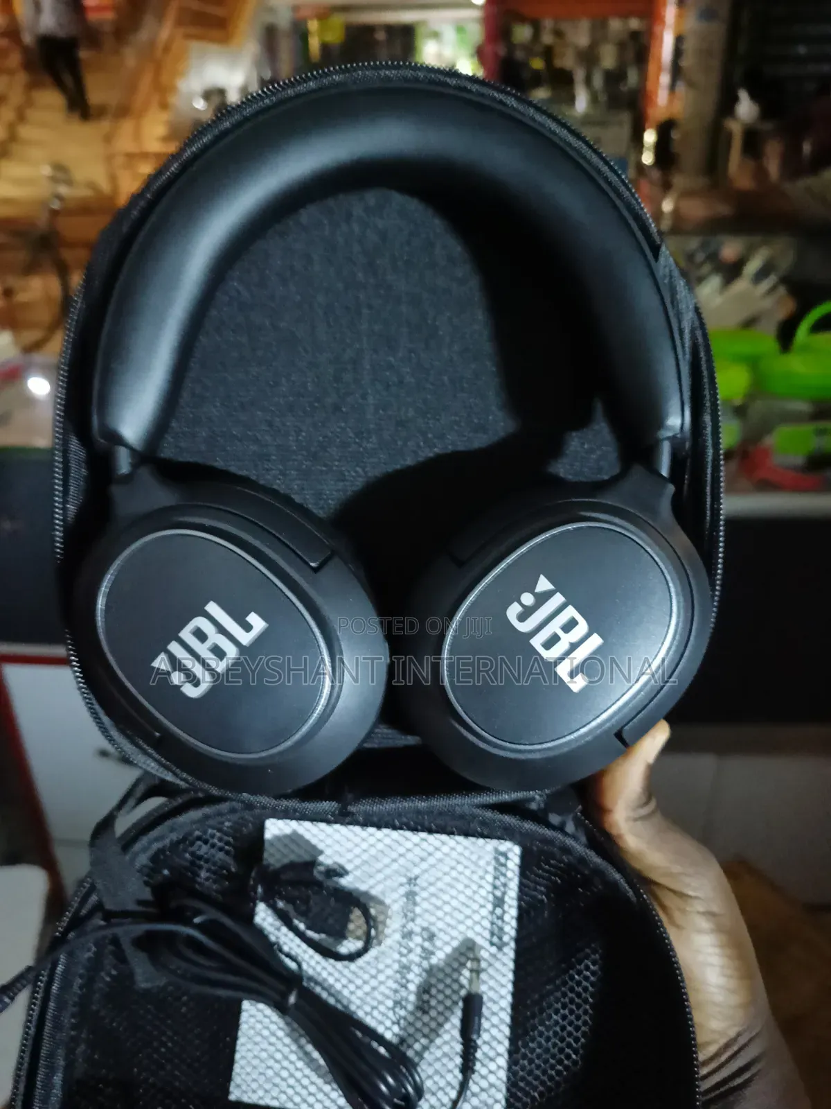 JBL Wireless Over-Ear Headphones