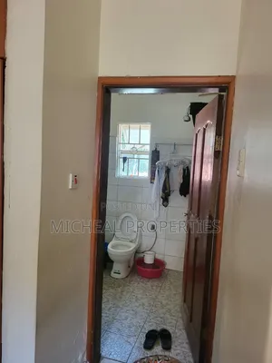 3bdrm House in Kanyanya Police, Kawempe for sale