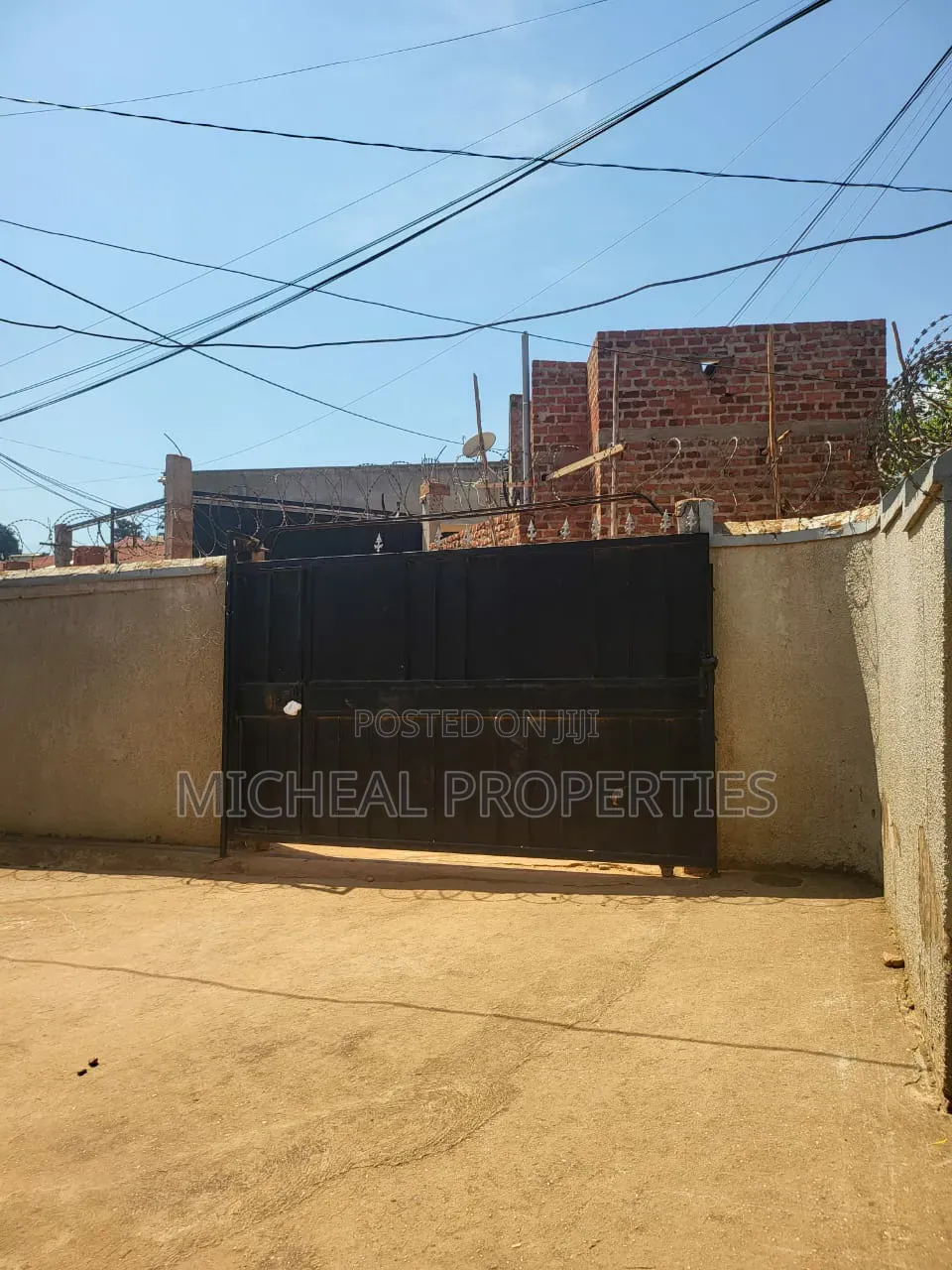 3bdrm House in Kanyanya Police, Kawempe for sale