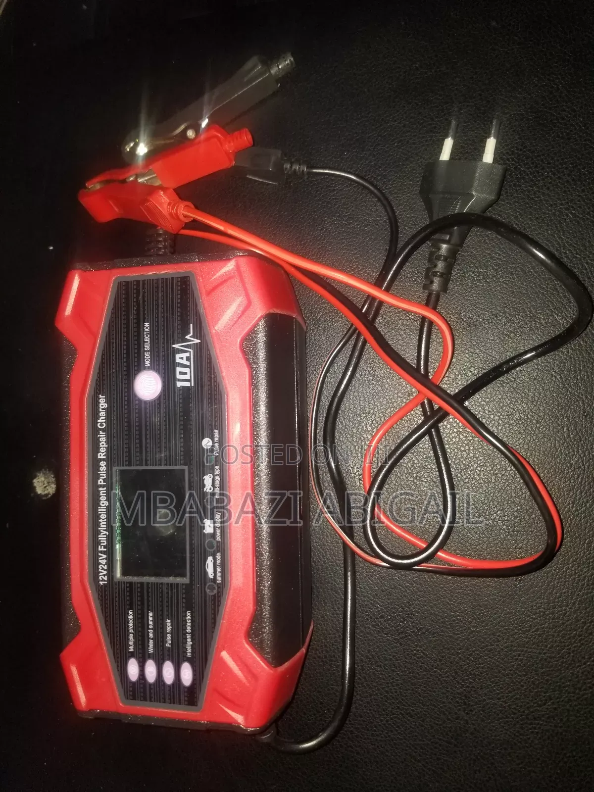 12v/24v 10amps Lead Acid Intelligent Pulse Repair Charger