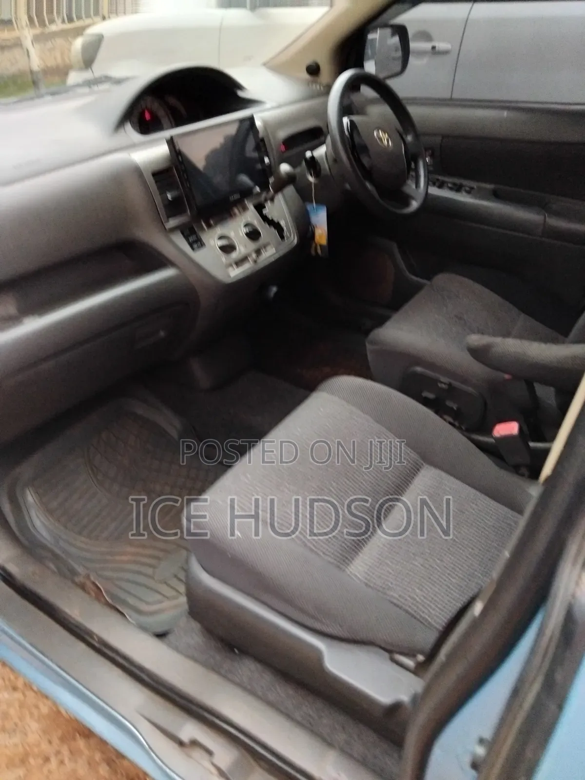 Toyota Raum 2005 Blue