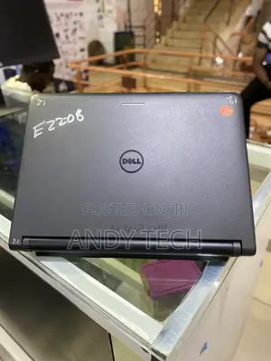 Laptop Dell Latitude 3350 4GB Intel Core i3 HDD 500GB