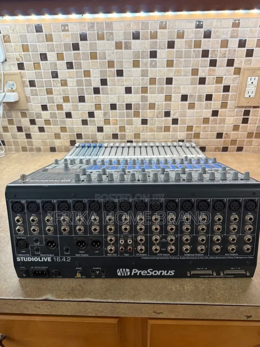 PreSonus StudioLive 16.0.2 Digital Mixer, 16-Channel