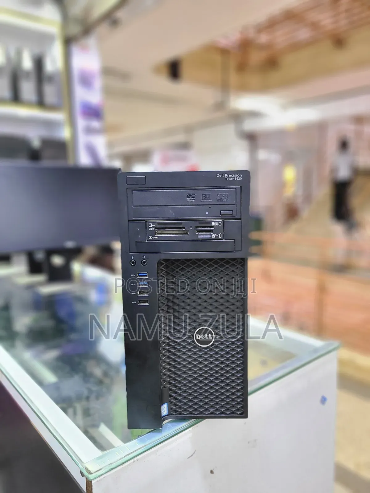 Desktop Computer Dell 8GB Intel Core i7 HDD 500GB