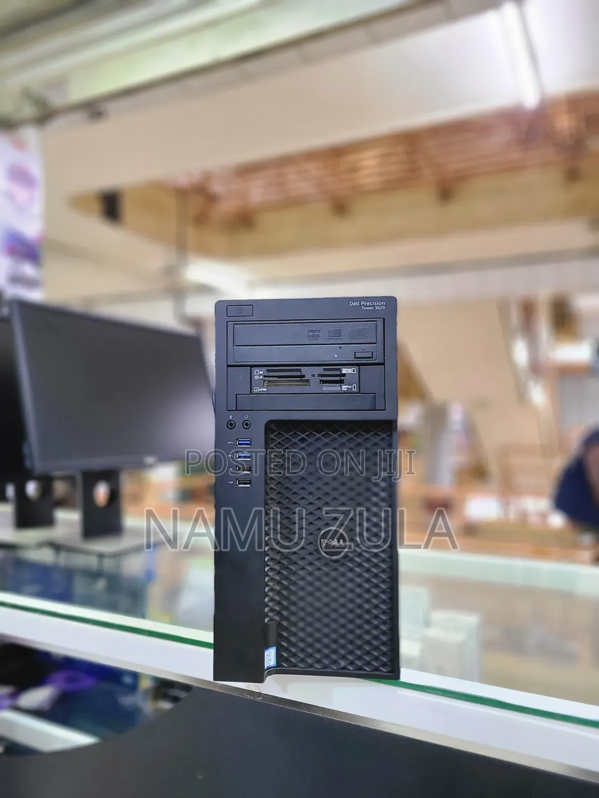 Desktop Computer Dell 8GB Intel Core i7 HDD 500GB