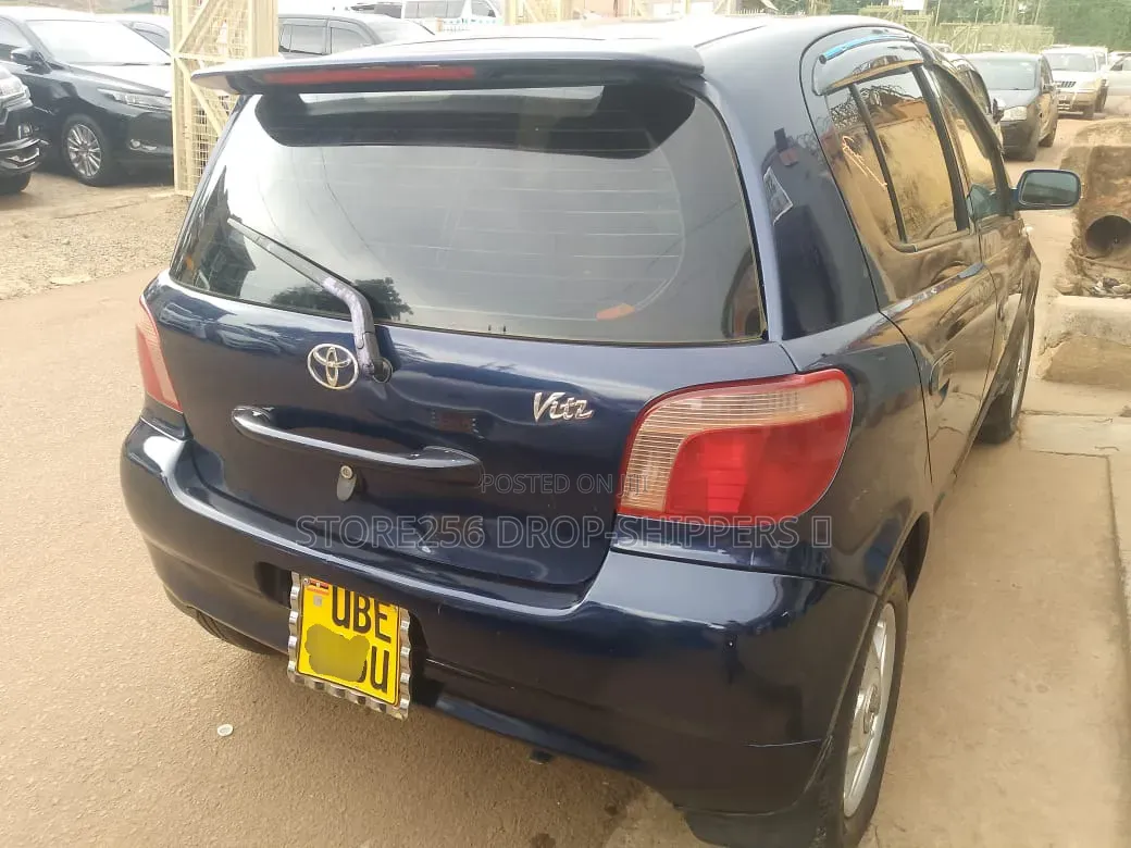 Toyota Vitz 1.0 FWD 5dr 1999 Blue