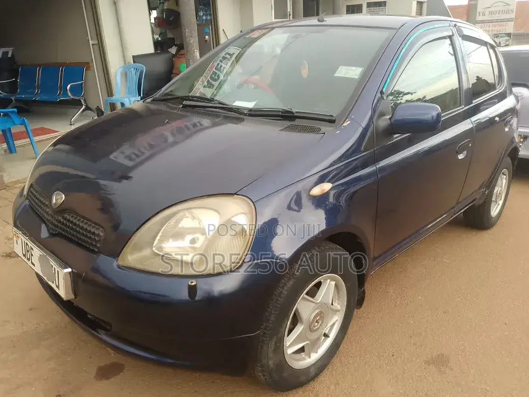 Toyota Vitz 1.0 FWD 5dr 1999 Blue