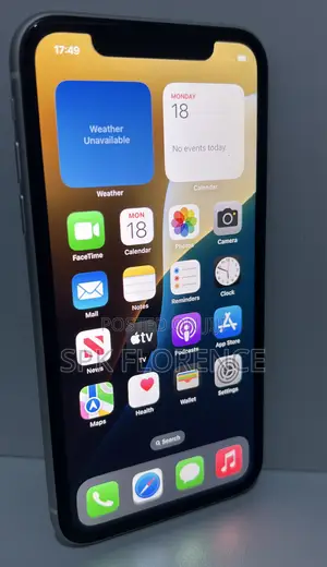 Apple iPhone XR 64 GB White
