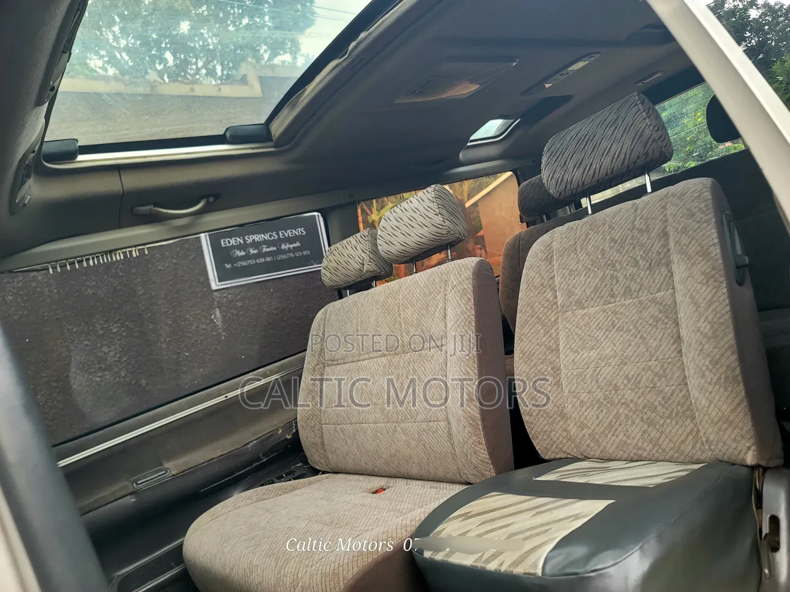 Toyota HiAce 2001 Beige