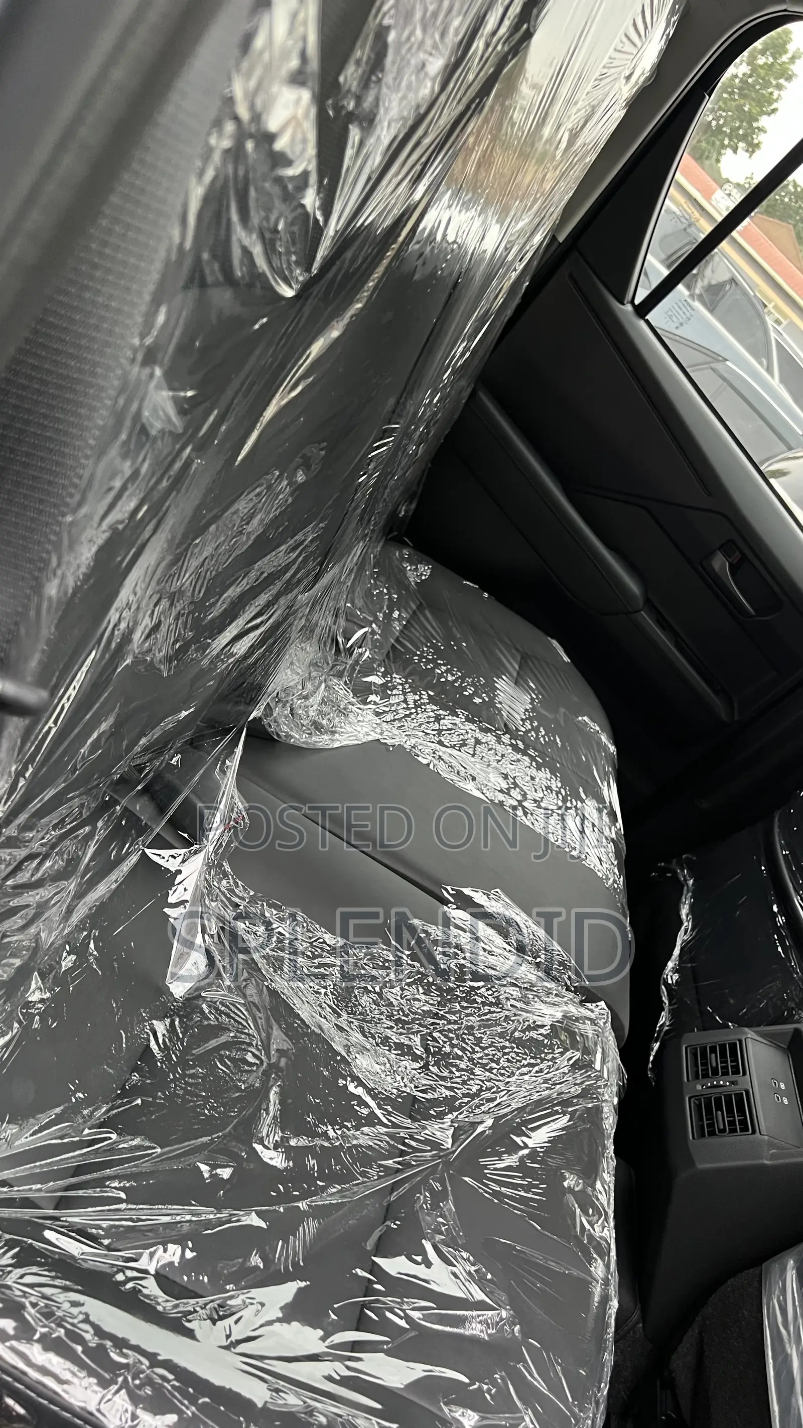 New Toyota Hilux 2026 Gray