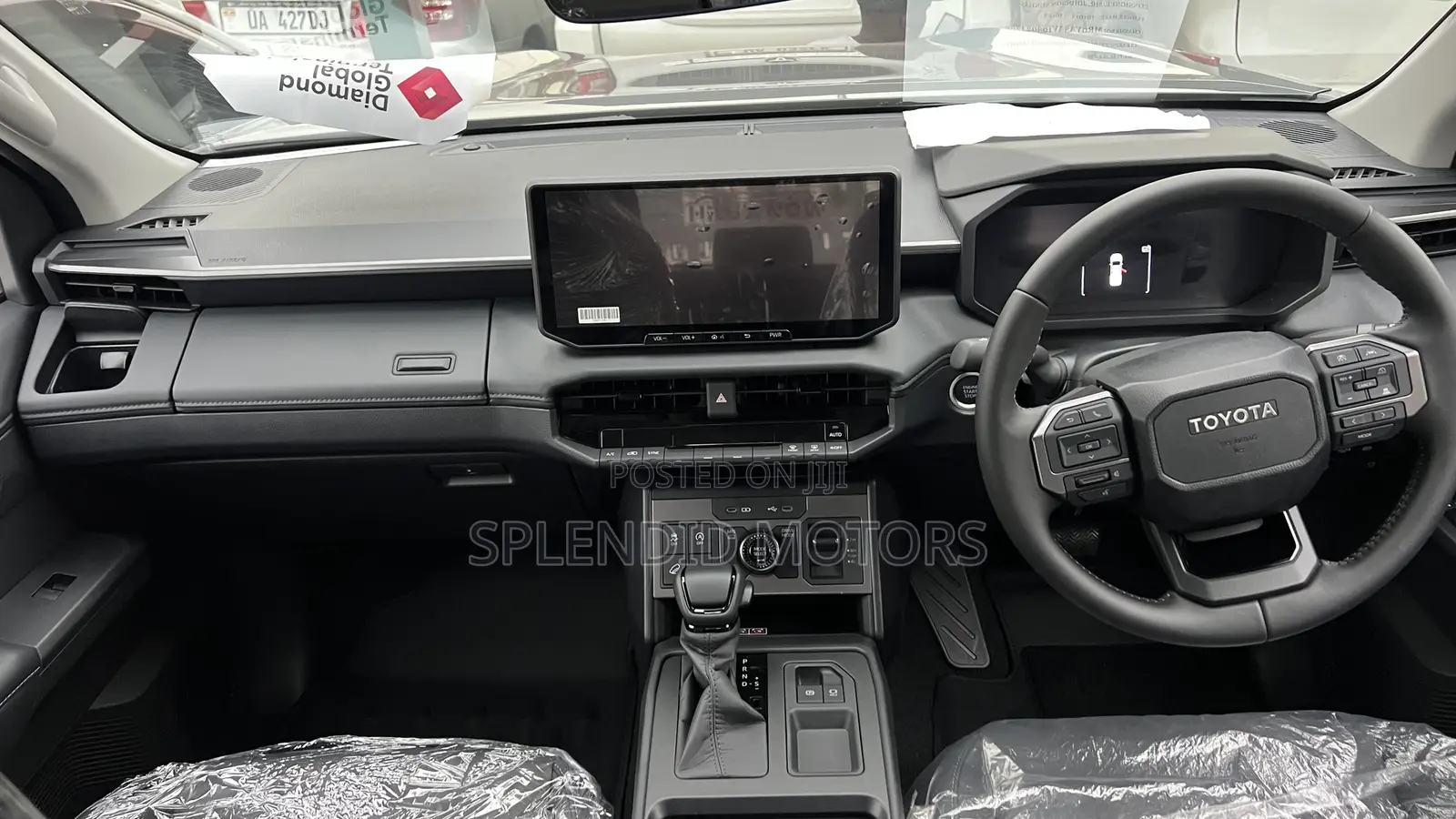 New Toyota Hilux 2026 Gray