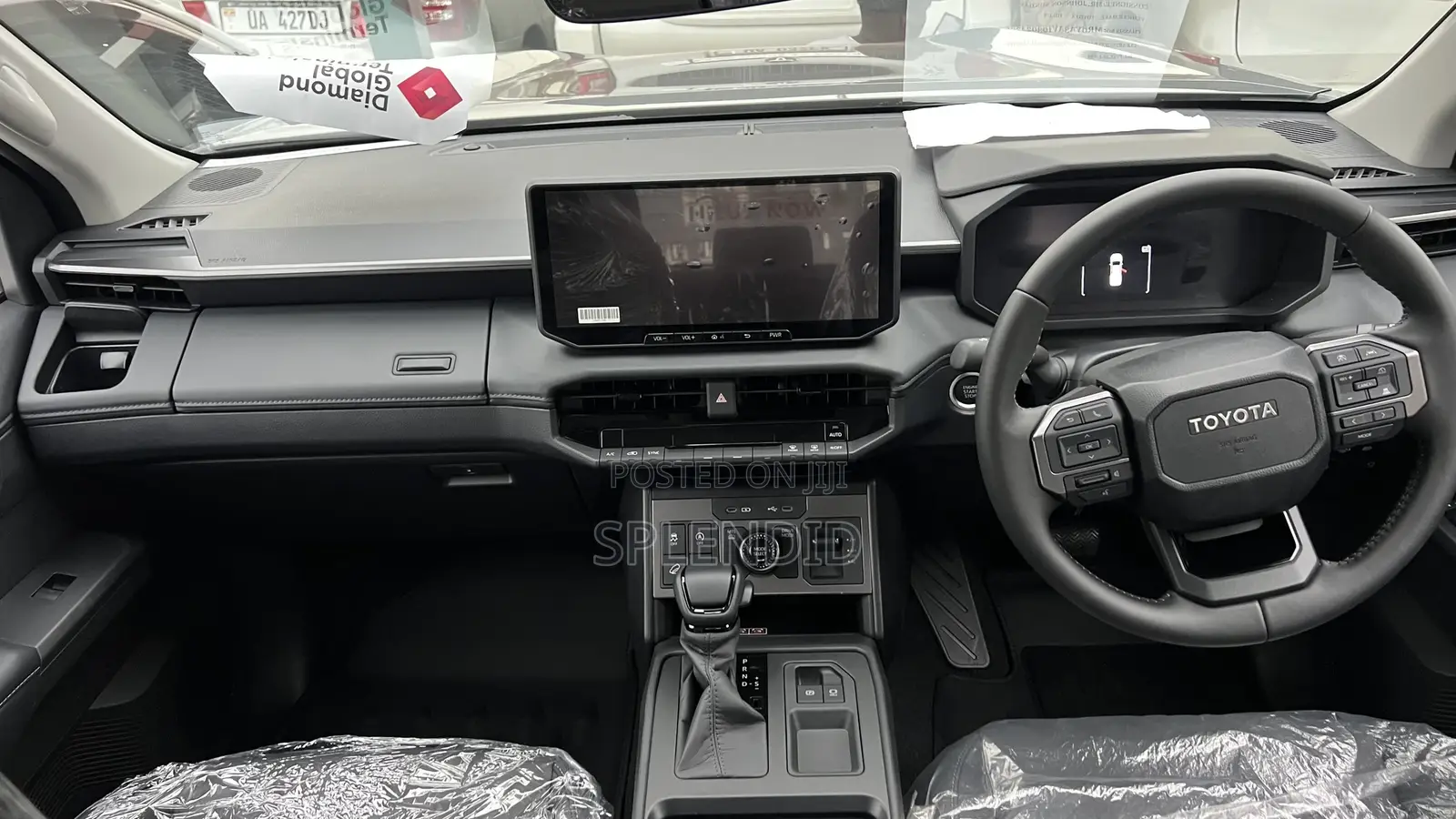 New Toyota Hilux 2026 Gray