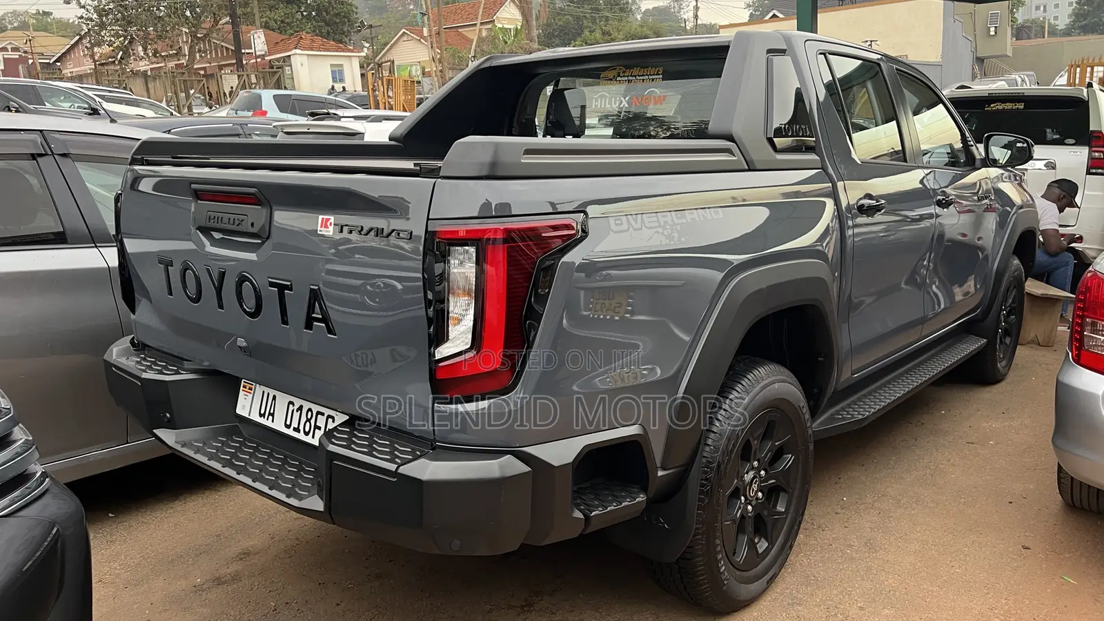 New Toyota Hilux 2026 Gray