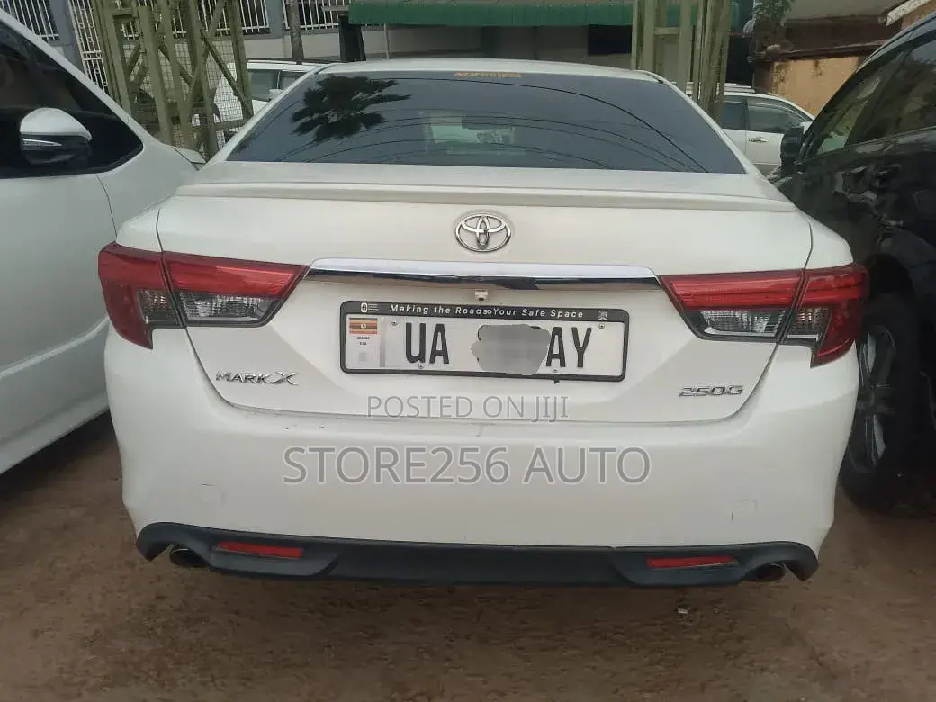 Toyota Mark X 2.5 RWD 2015 White