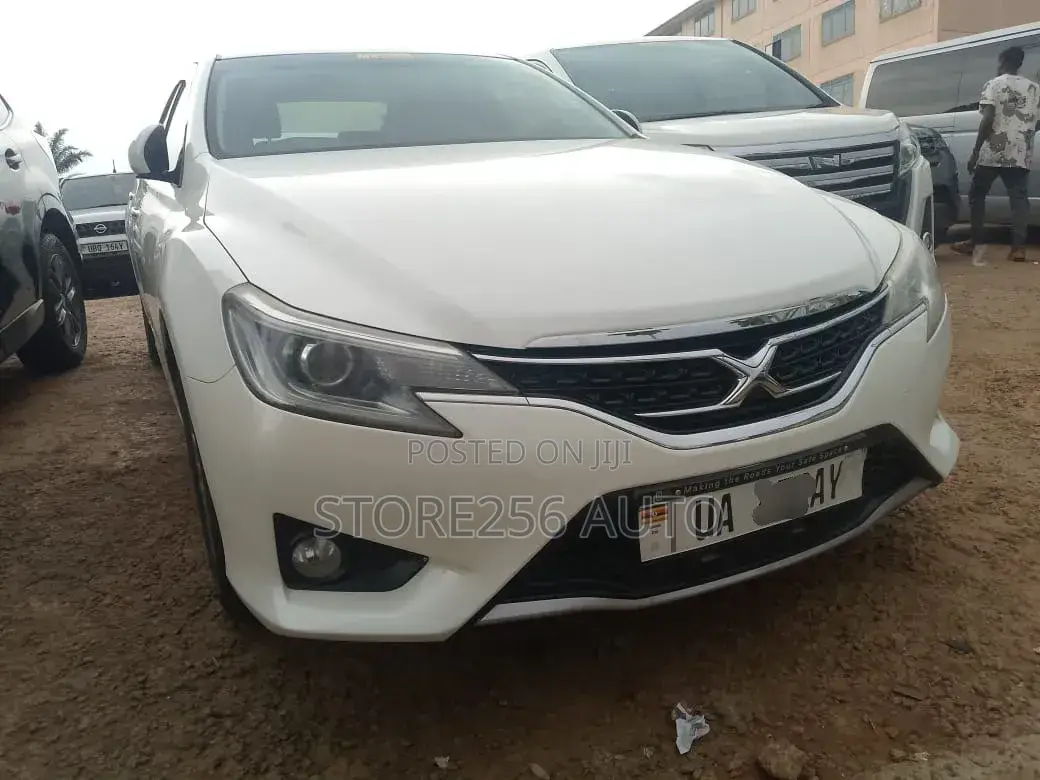 Toyota Mark X 2.5 RWD 2015 White
