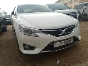 Toyota Mark X 2.5 RWD 2015 White