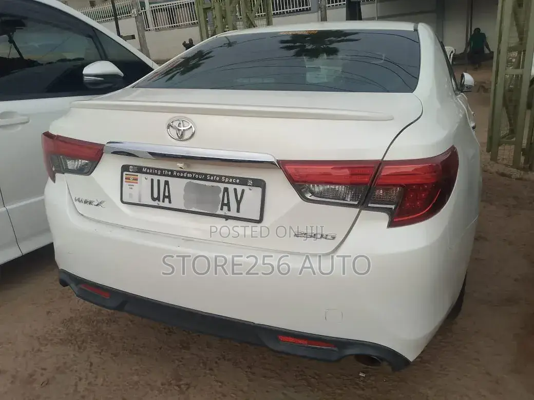 Toyota Mark X 2.5 RWD 2015 White