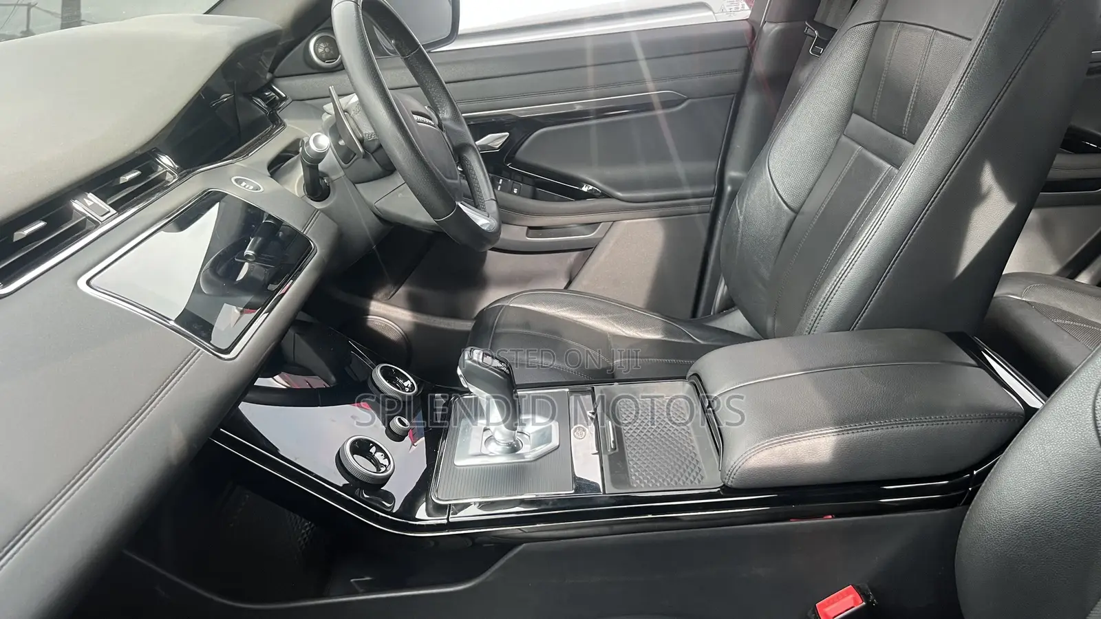 Land Rover Range Rover Evoque 2019 Gray