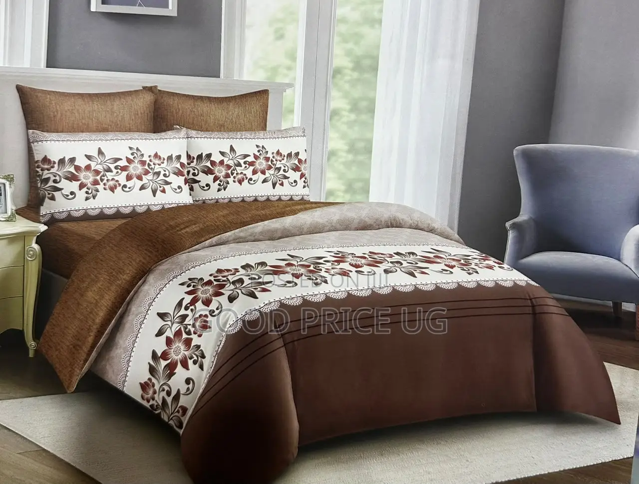 Traditional 4-Piece Brown and Beige Floral Comforter Set.