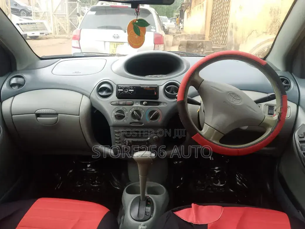 Toyota Vitz 1.0 FWD 5dr 1999 Blue