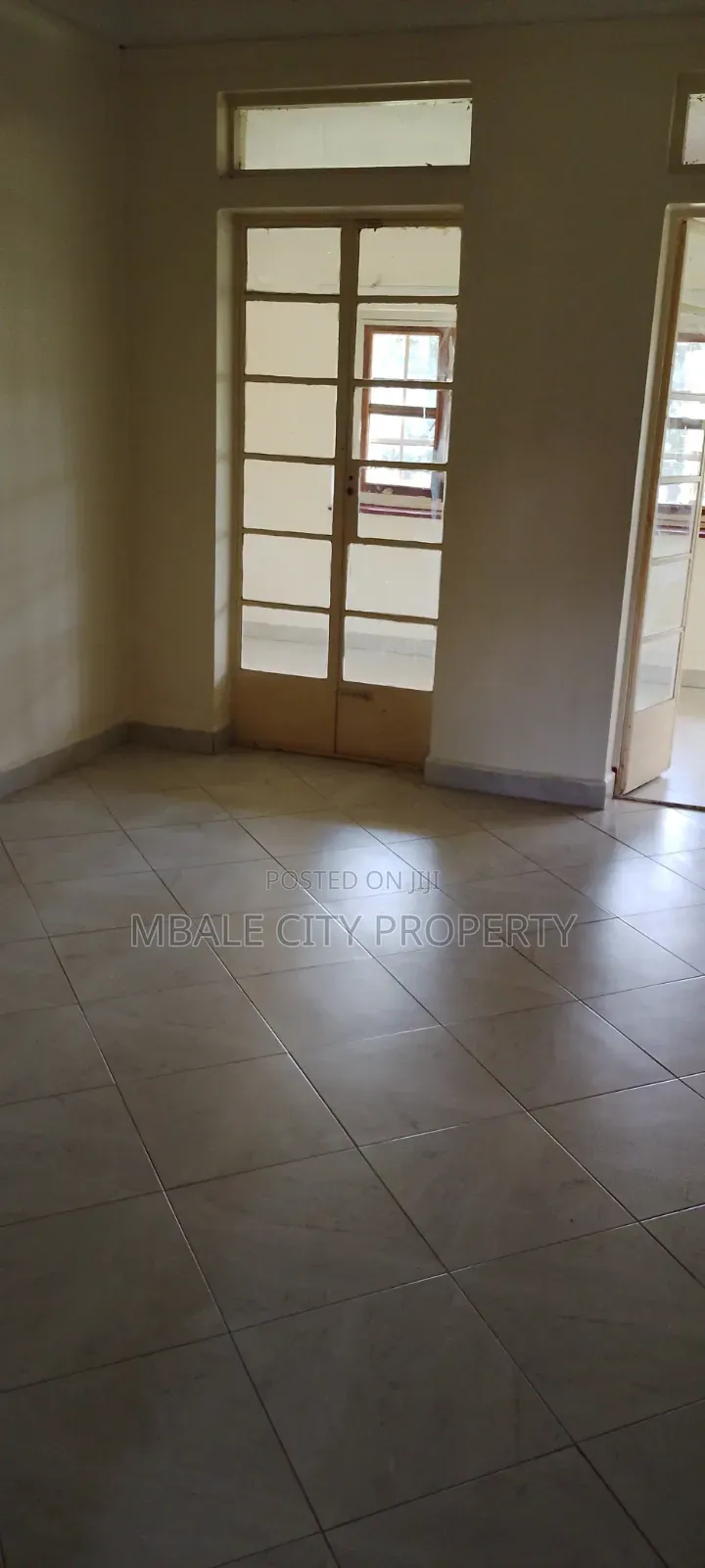 3bdrm Bungalow in Mbale for rent