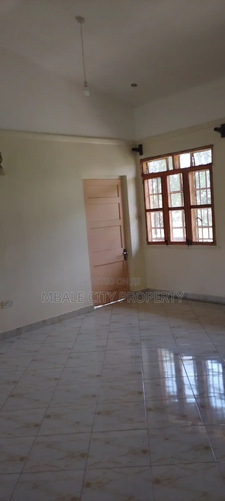 3bdrm Bungalow in Mbale for rent