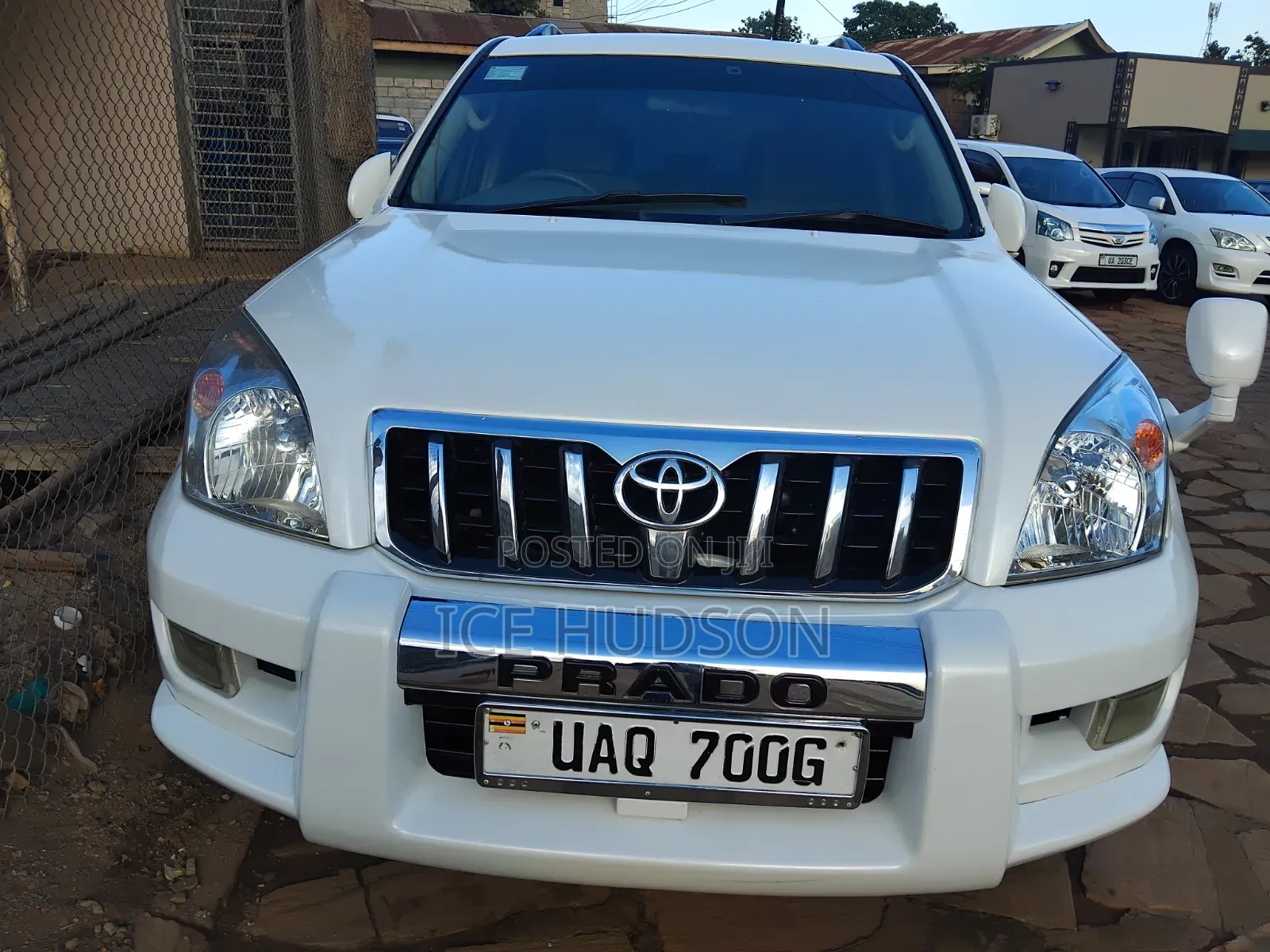 Toyota Land Cruiser Prado 2006 White