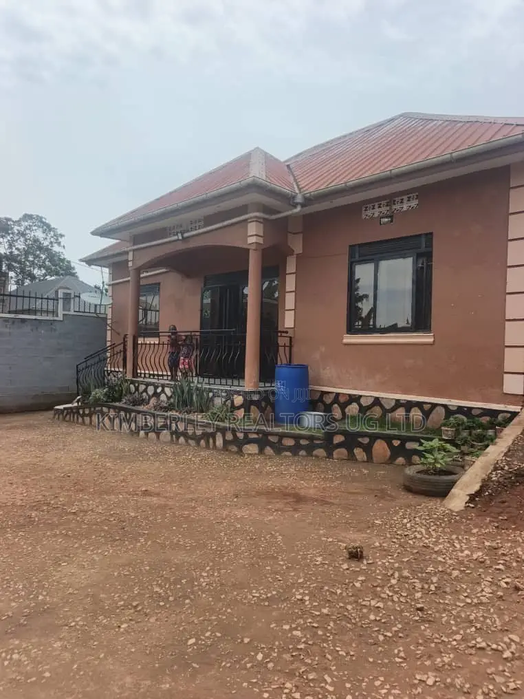 4bdrm House in Division A for sale