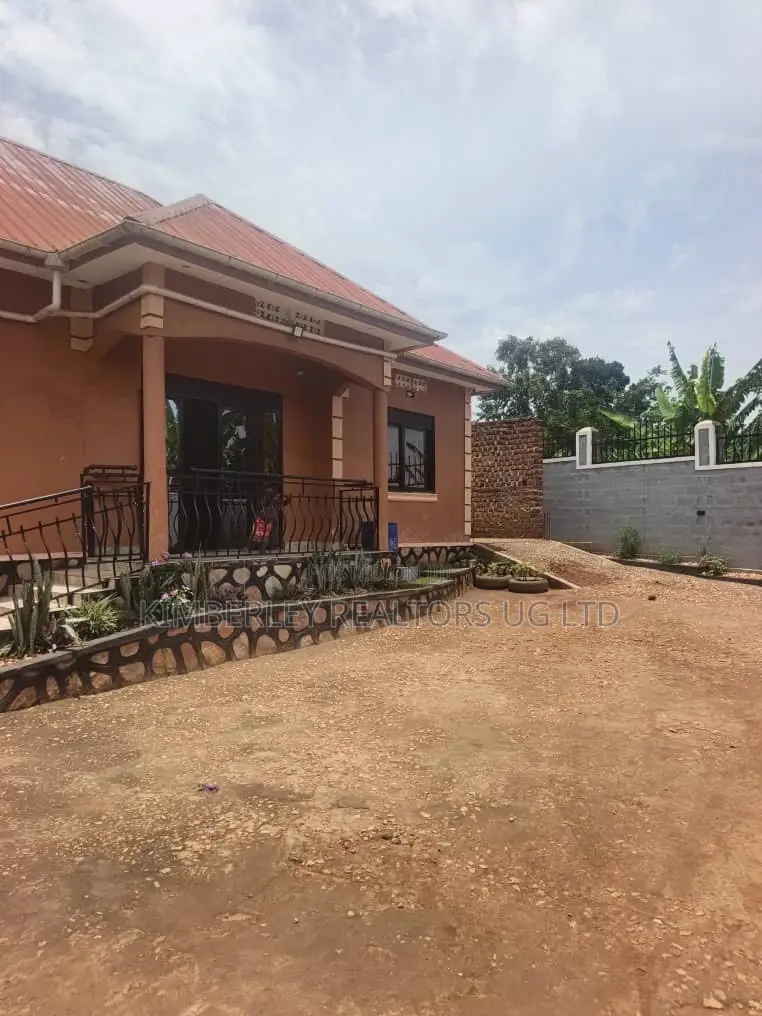 4bdrm House in Division A for sale