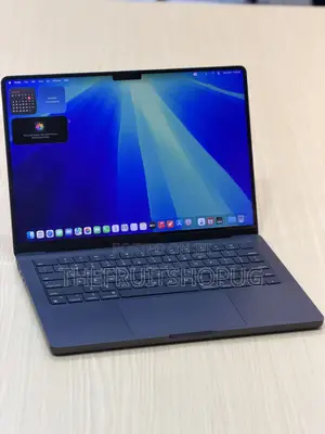 Laptop Apple MacBook Pro 2025 M5 16GB Apple M5 SSD 512GB