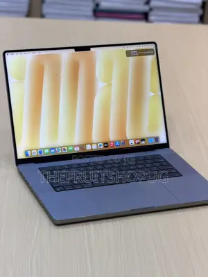 Laptop Apple MacBook Pro 2023 M2 Pro 32GB SSD 512GB