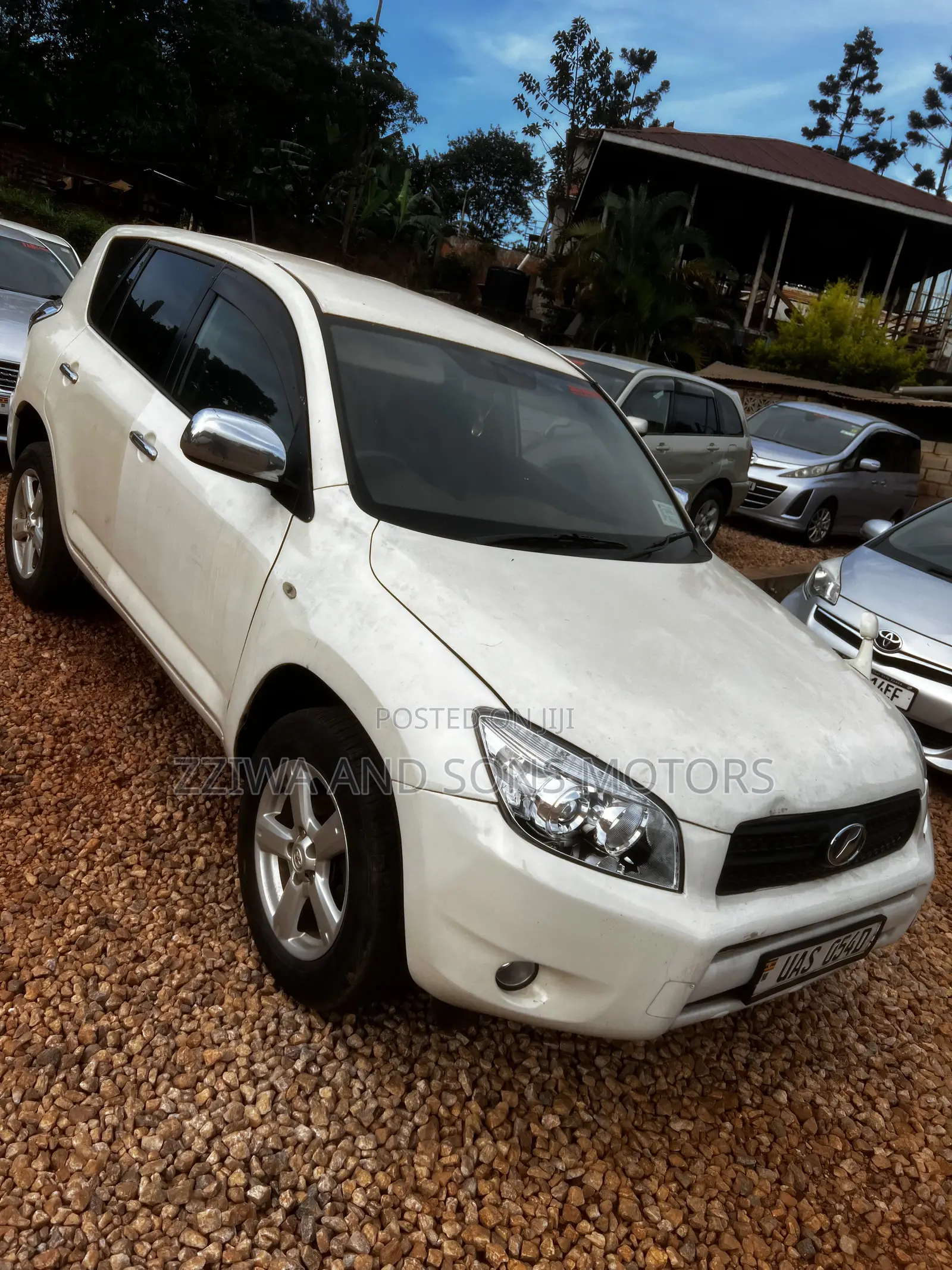 Toyota RAV4 2.2 D-4D 2008 White