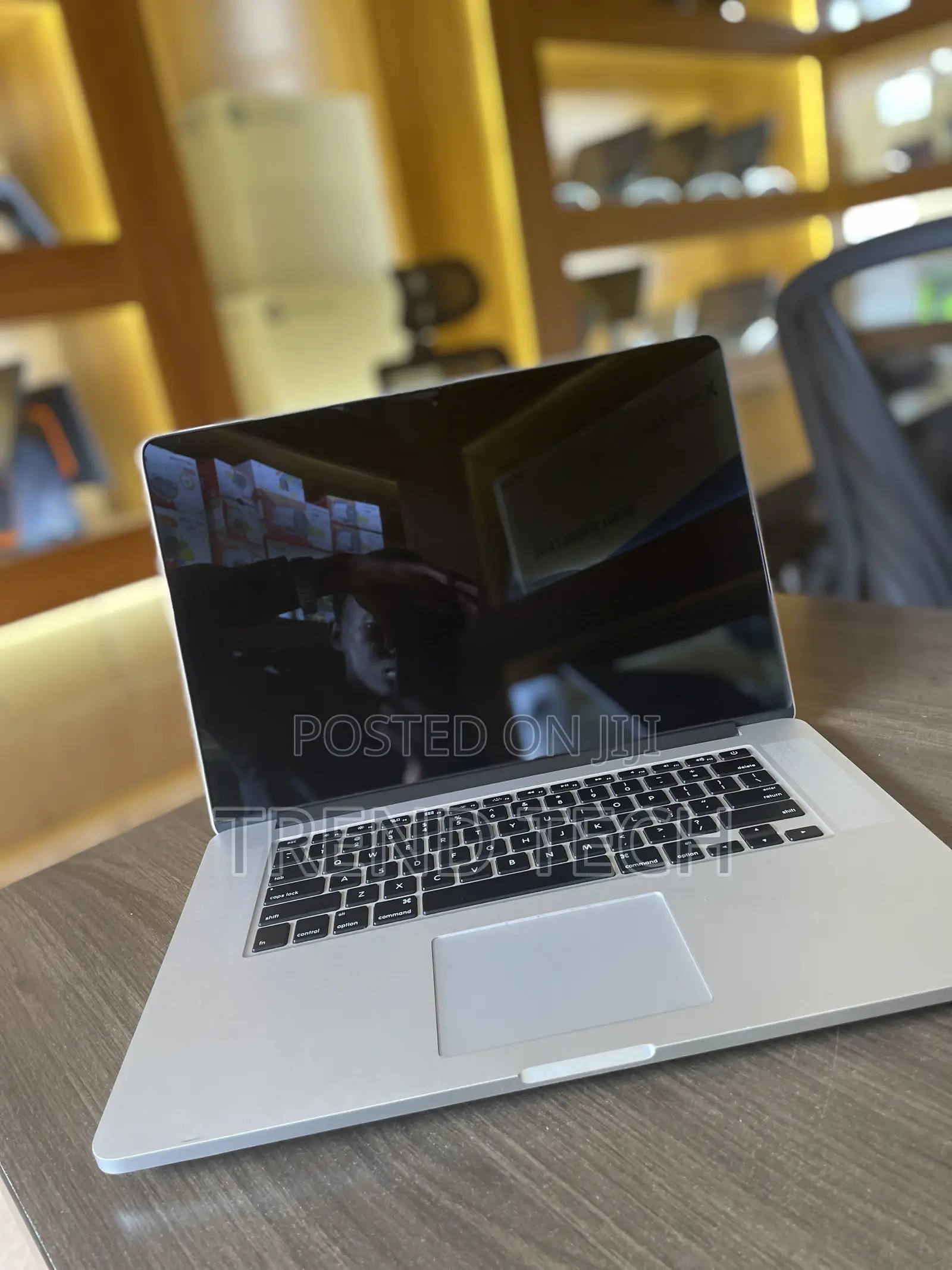 Laptop Apple MacBook Pro 2015 16GB Intel Core i7 HDD+SSD 256GB