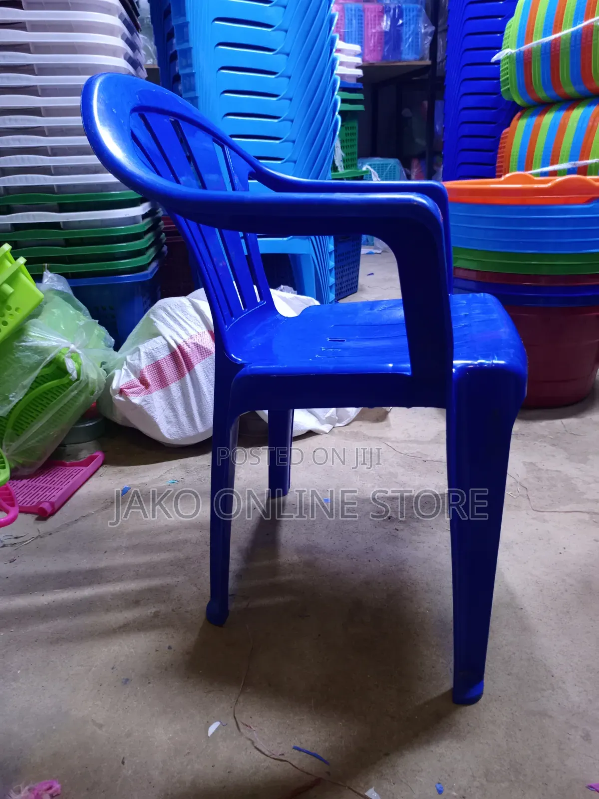 Li Yao Plastic Chairs