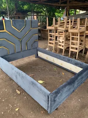 5 By6 Bed Leather Material