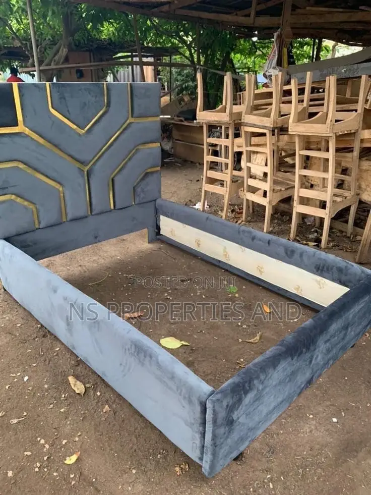5 By6 Bed Leather Material