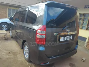 Toyota Noah 2012 Matt Black