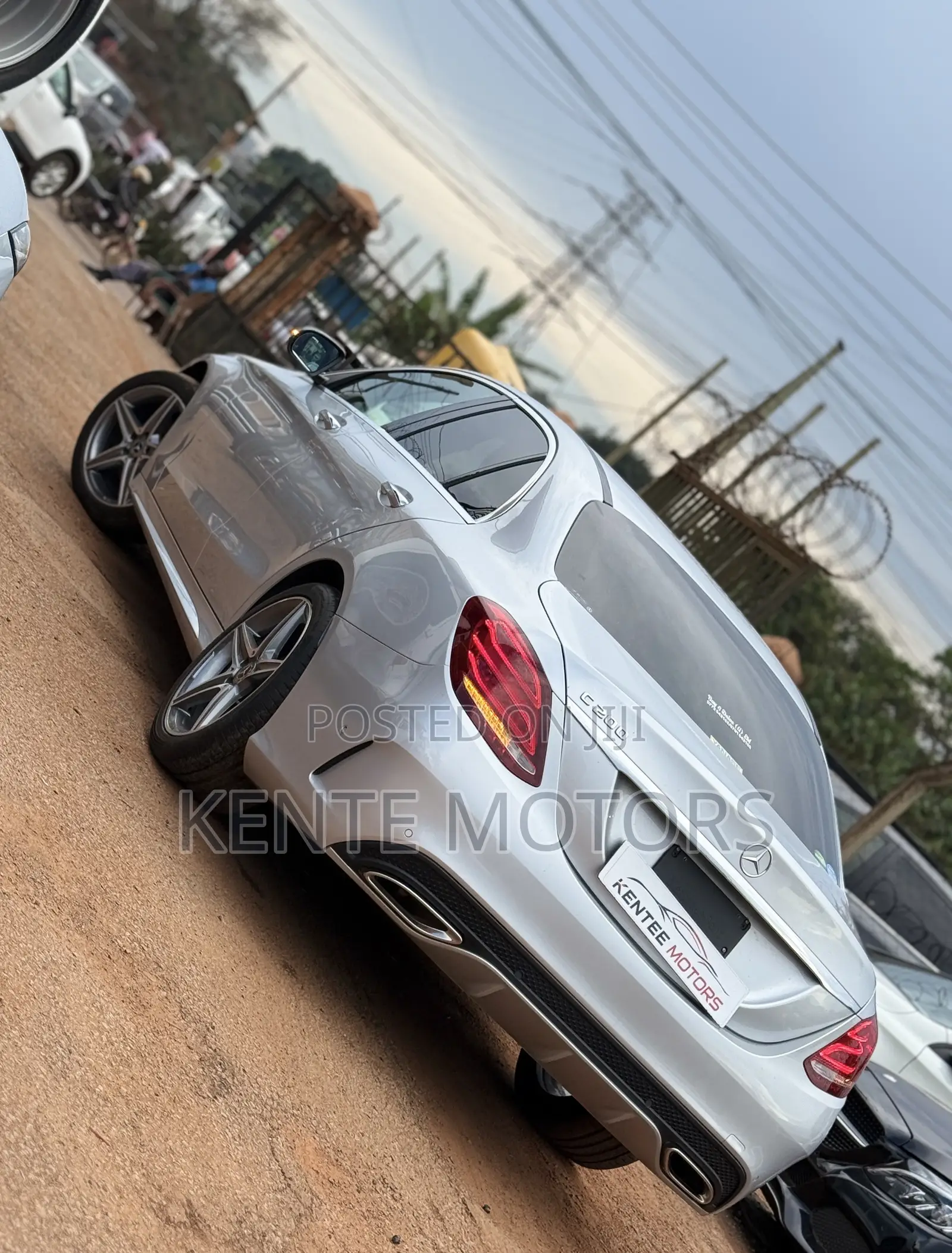 Mercedes-Benz C200 2017 Silver