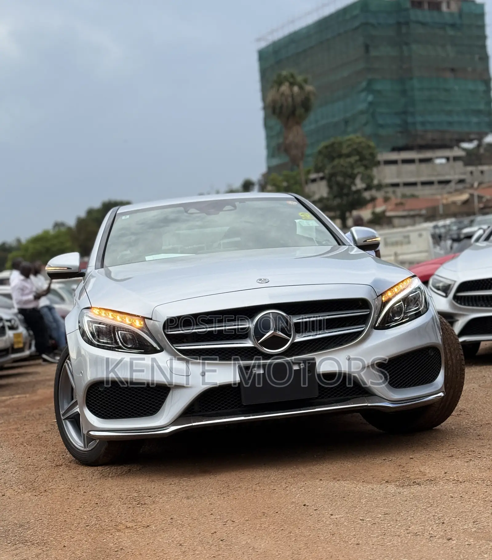 Mercedes-Benz C200 2017 Silver