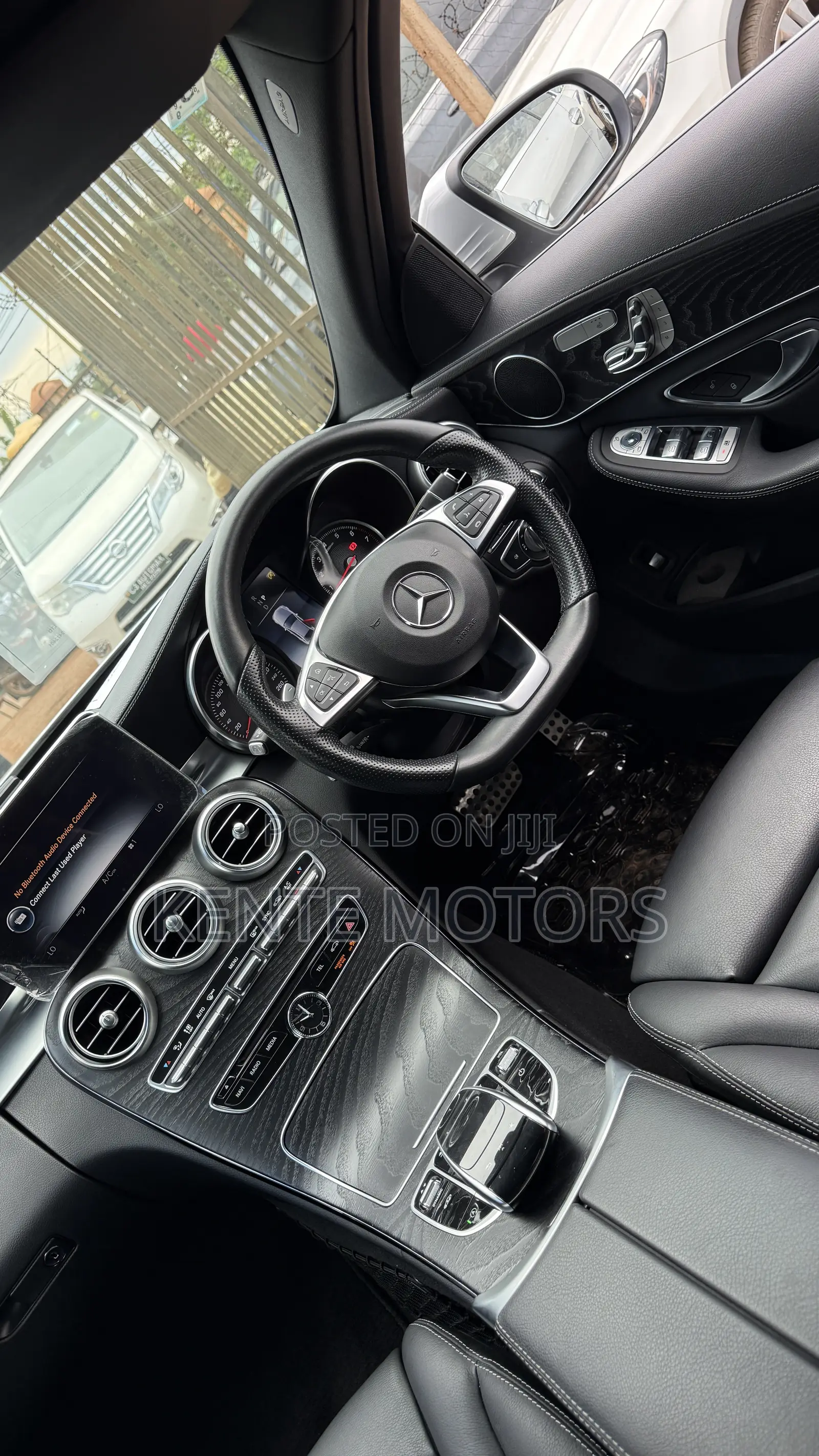 Mercedes-Benz C200 2017 Silver