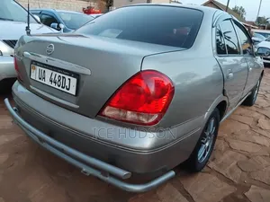 Nissan Bluebird 2007 Gray