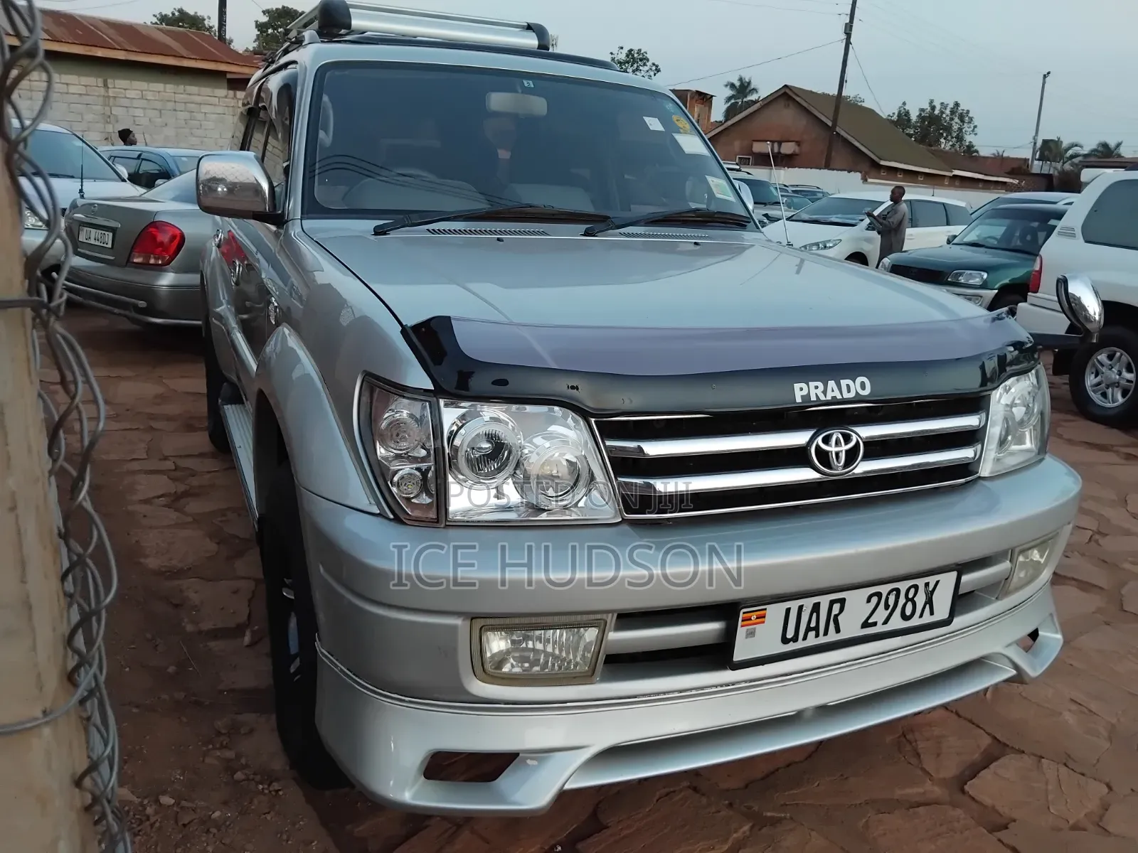 Toyota Land Cruiser Prado 2001 Silver