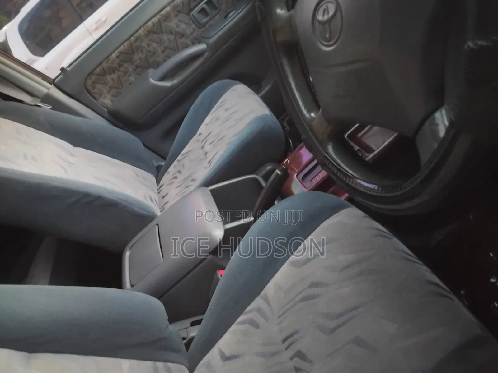 Toyota Land Cruiser Prado 2001 Silver