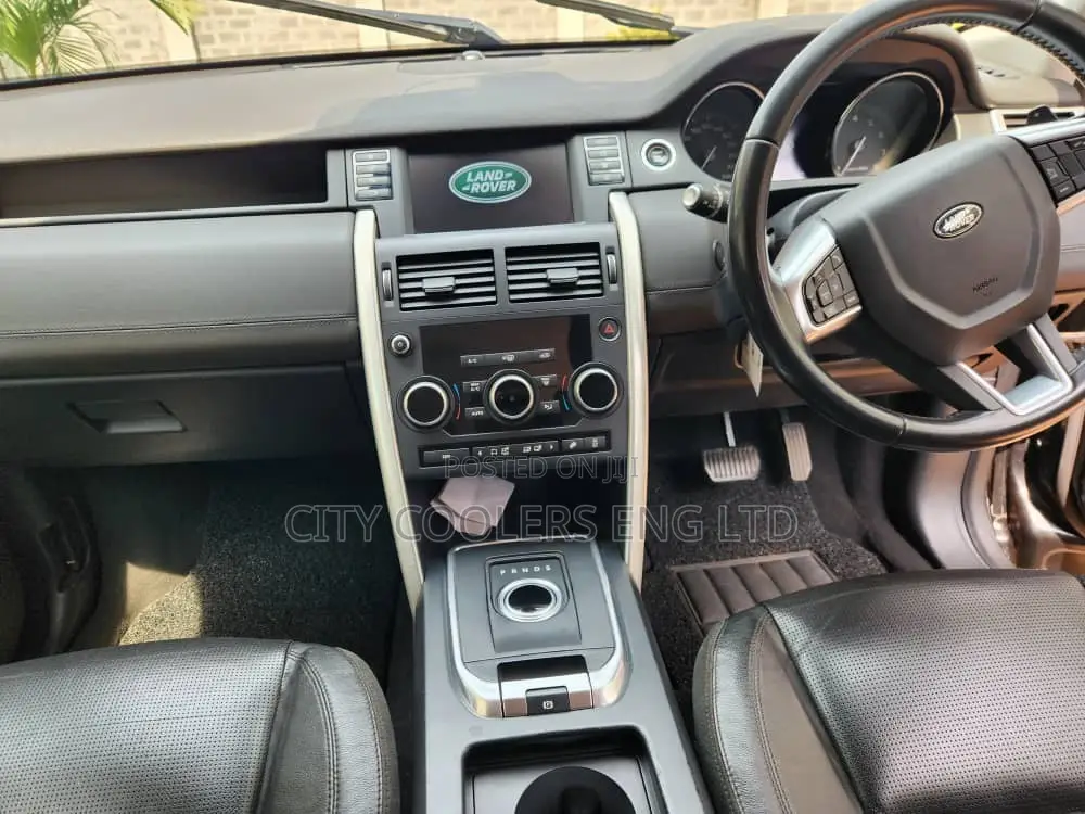 Land Rover Discovery Sport 2015 Black